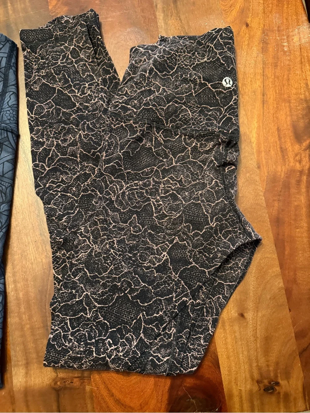 Lululemon leggings